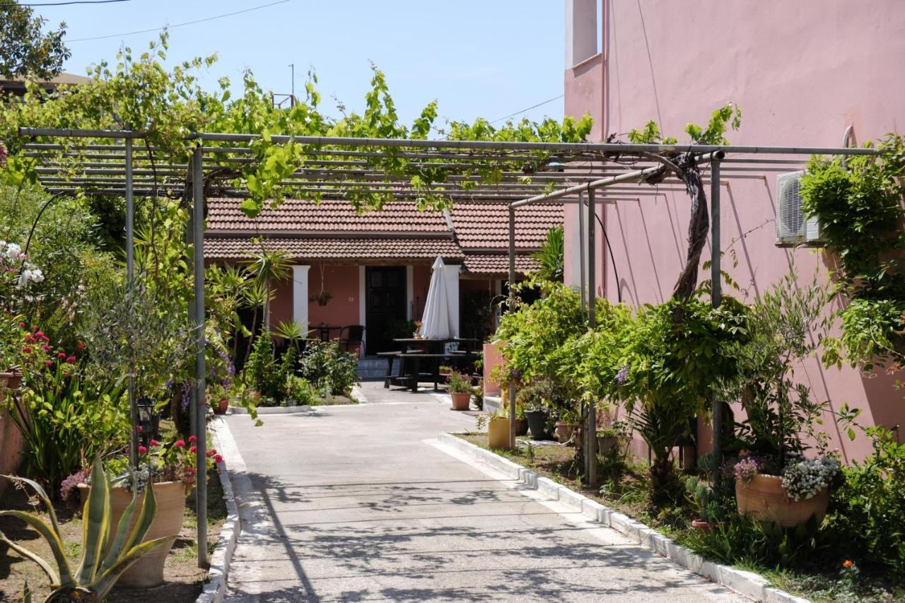 Mouzakitis Apartments 3 Arillas  Exterior photo